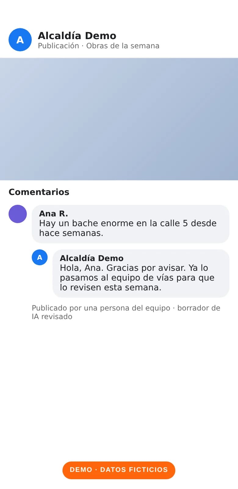 Respuesta publicada a un comentario en una página ficticia, vista en un móvil